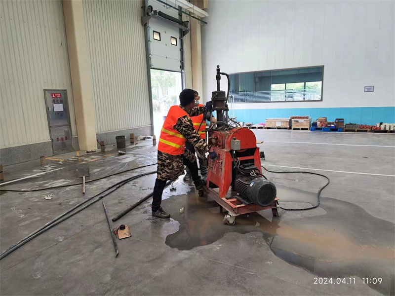 四方台厂房地面下沉塌陷注浆加固施工